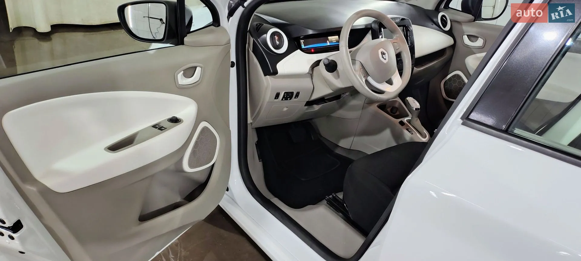 2019 Renault ZOE - мініатюра 22