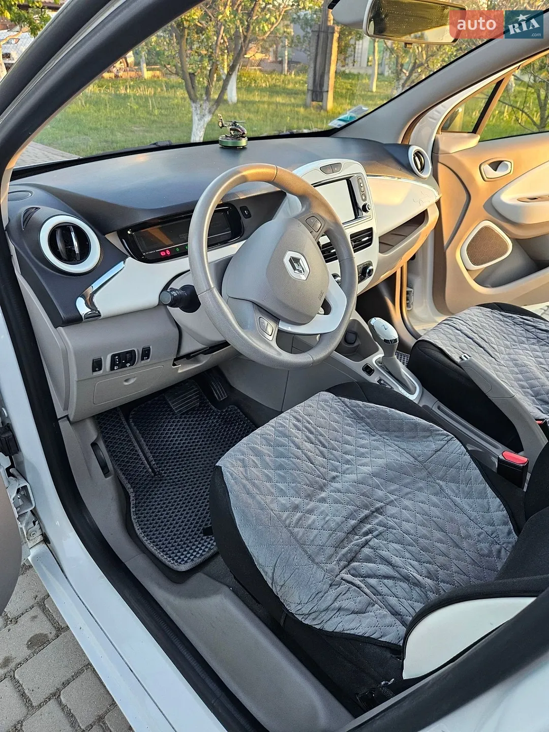 2016 Renault ZOE - мініатюра 13