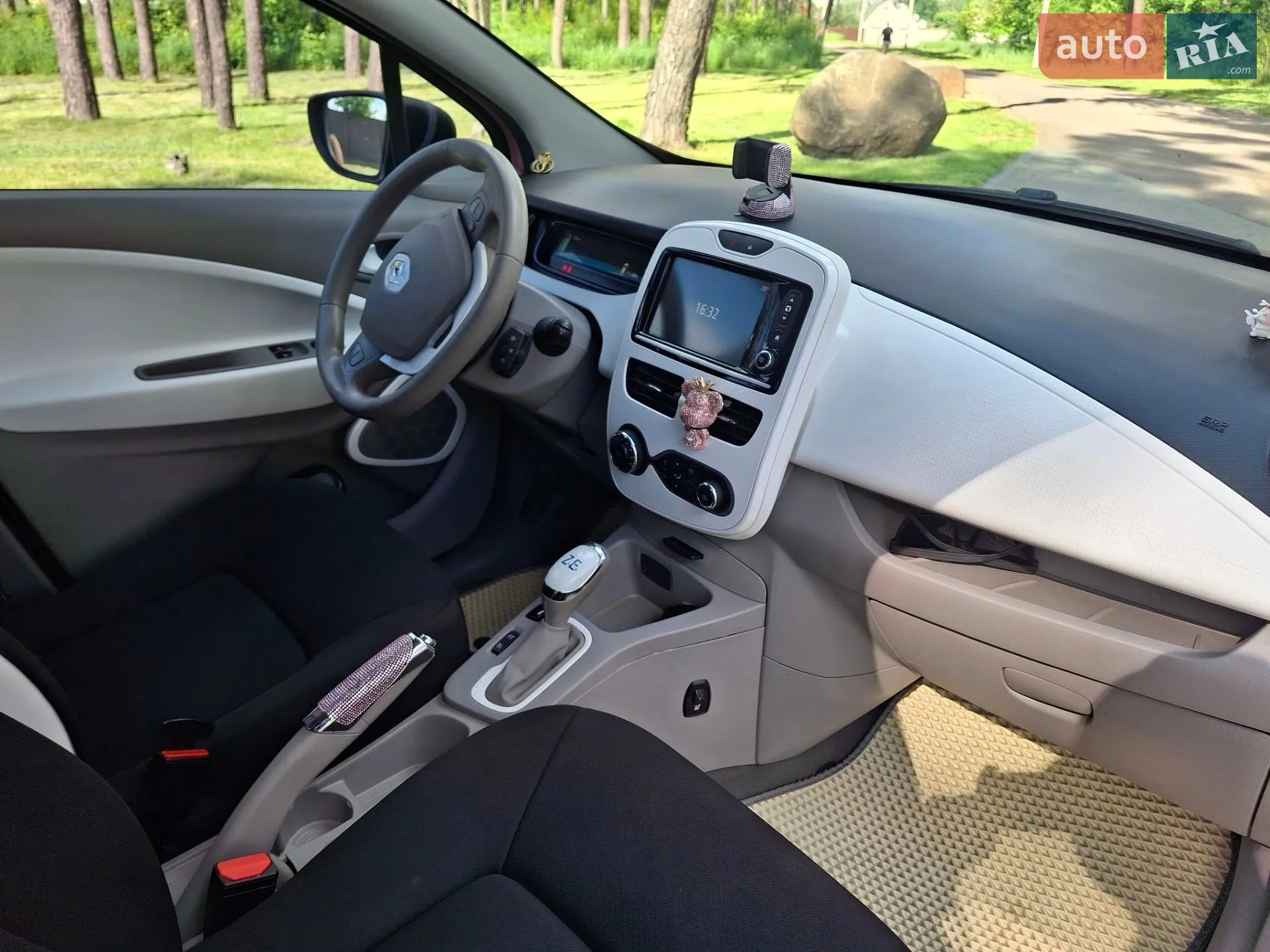 2017 Renault ZOE - мініатюра 11