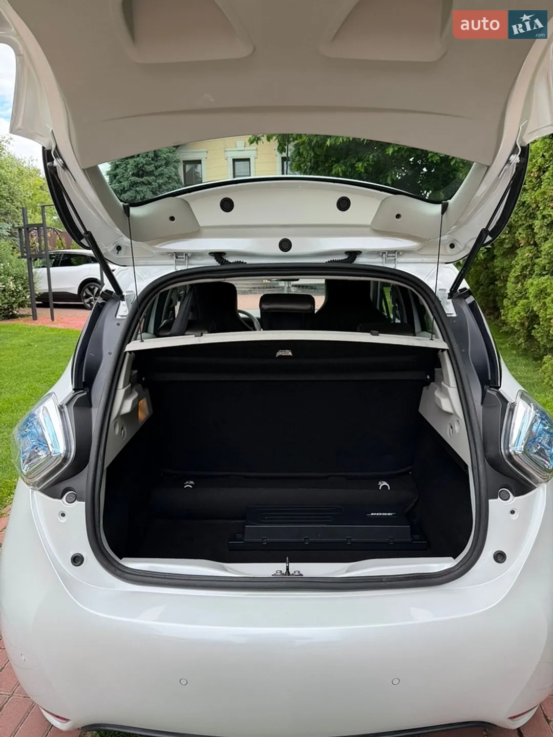 2017 Renault ZOE - мініатюра 18