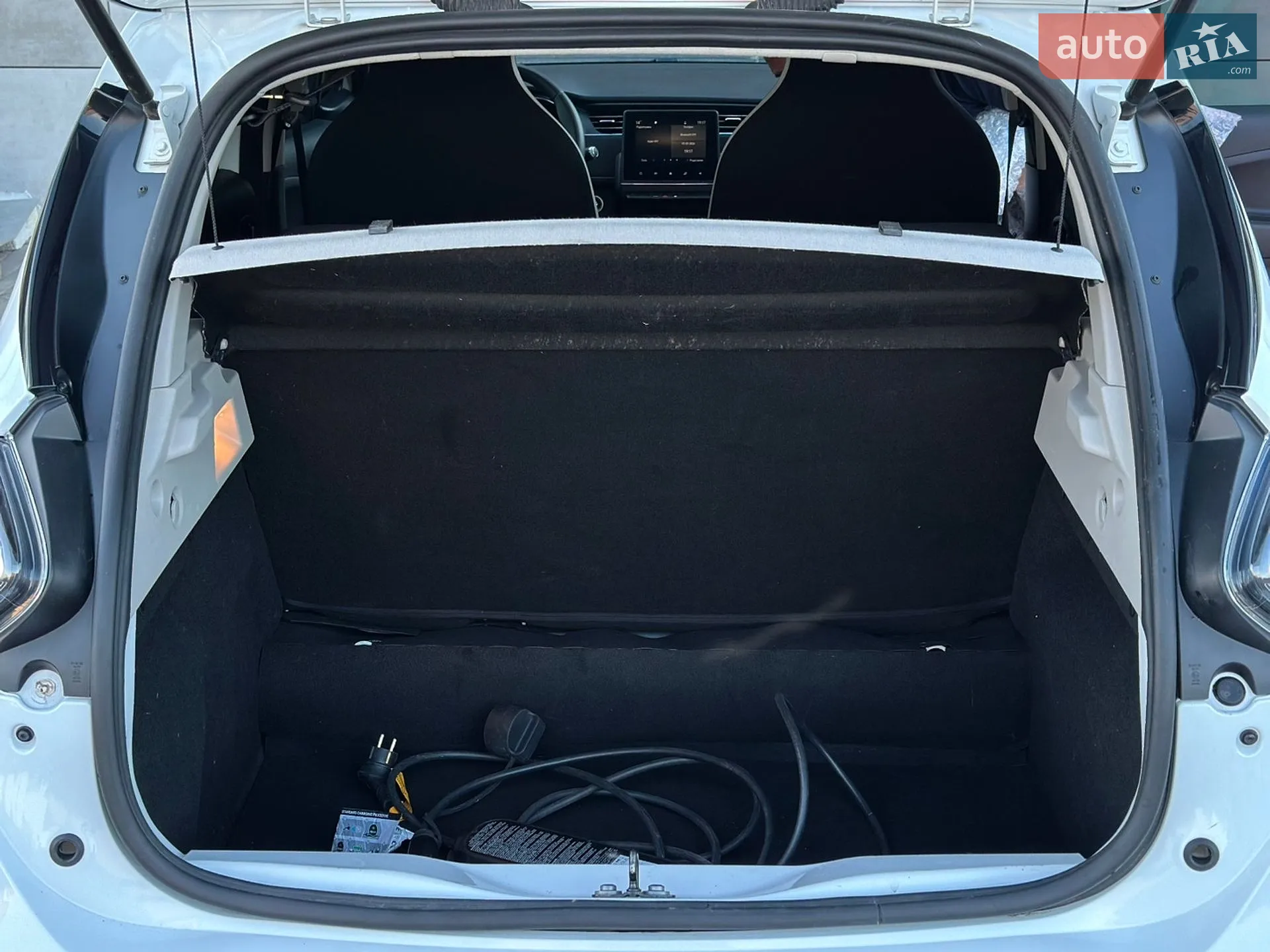 2020 Renault ZOE - мініатюра 24