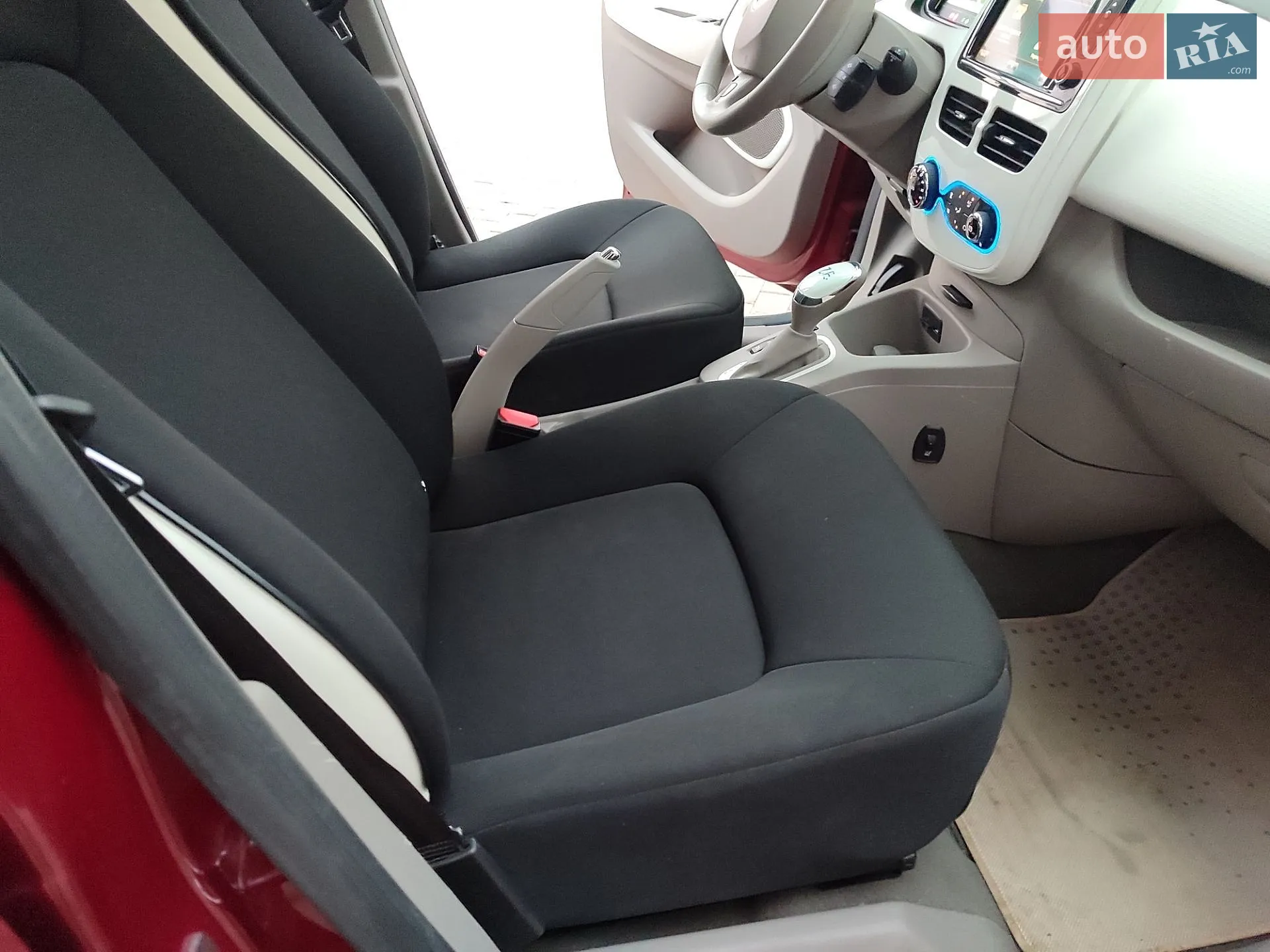 2017 Renault ZOE - мініатюра 33