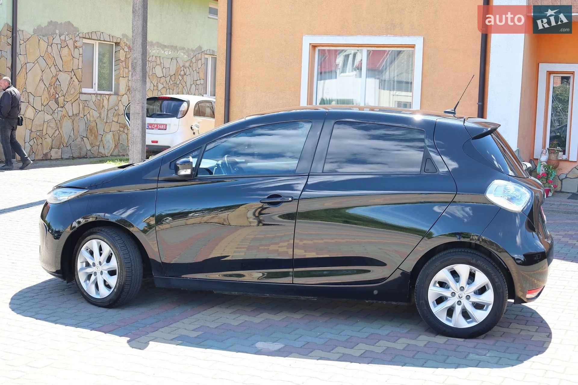 2015 Renault ZOE - мініатюра 12