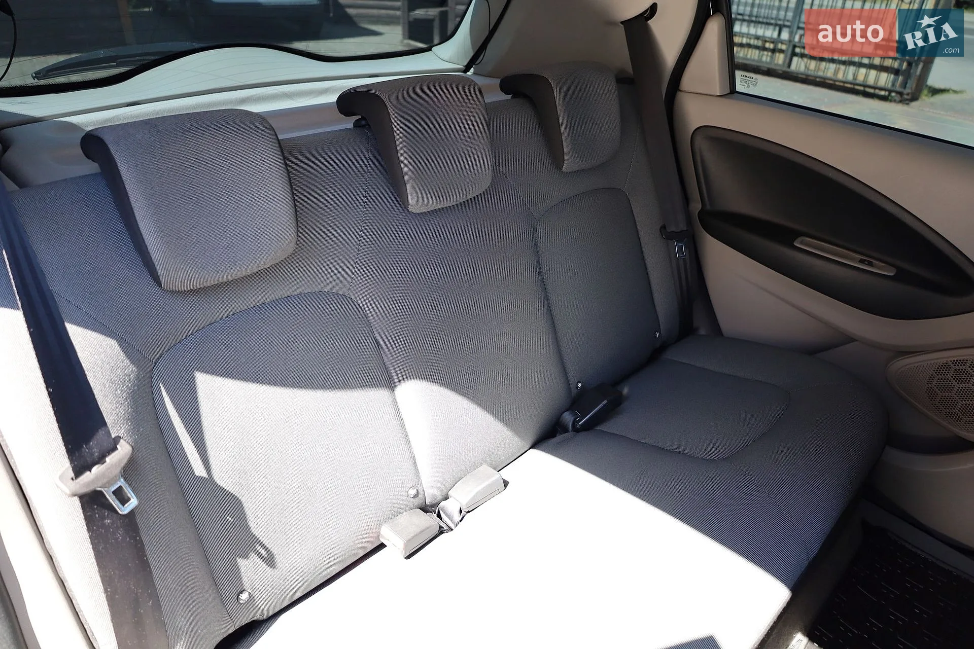 2015 Renault ZOE - мініатюра 45