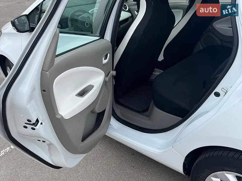 Renault Zoe 2019 VIN VF1AG000863371588 фото оголошення 15 з 47