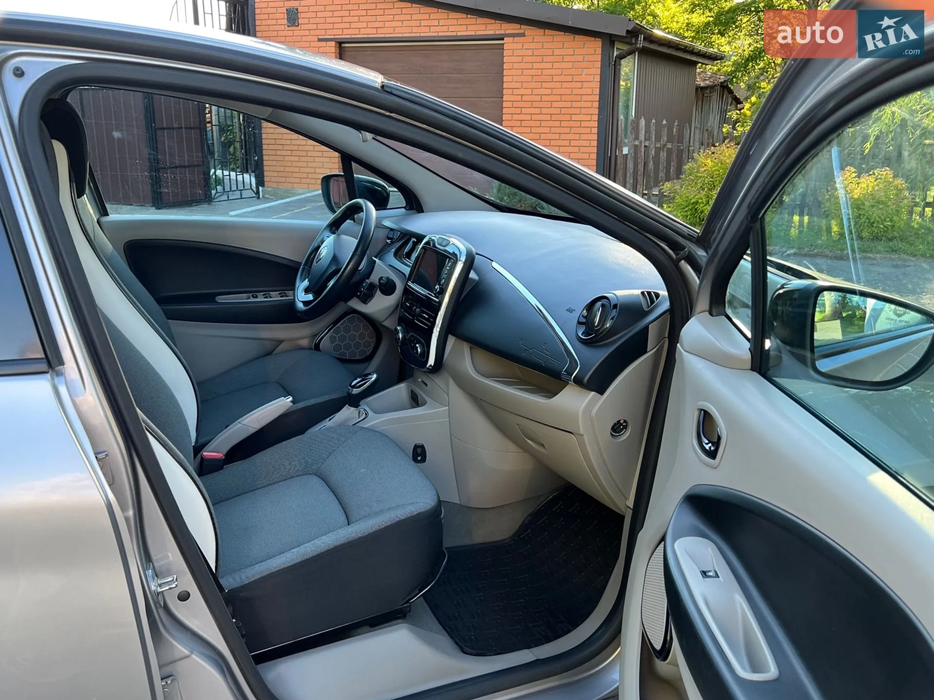 2014 Renault ZOE - мініатюра 17