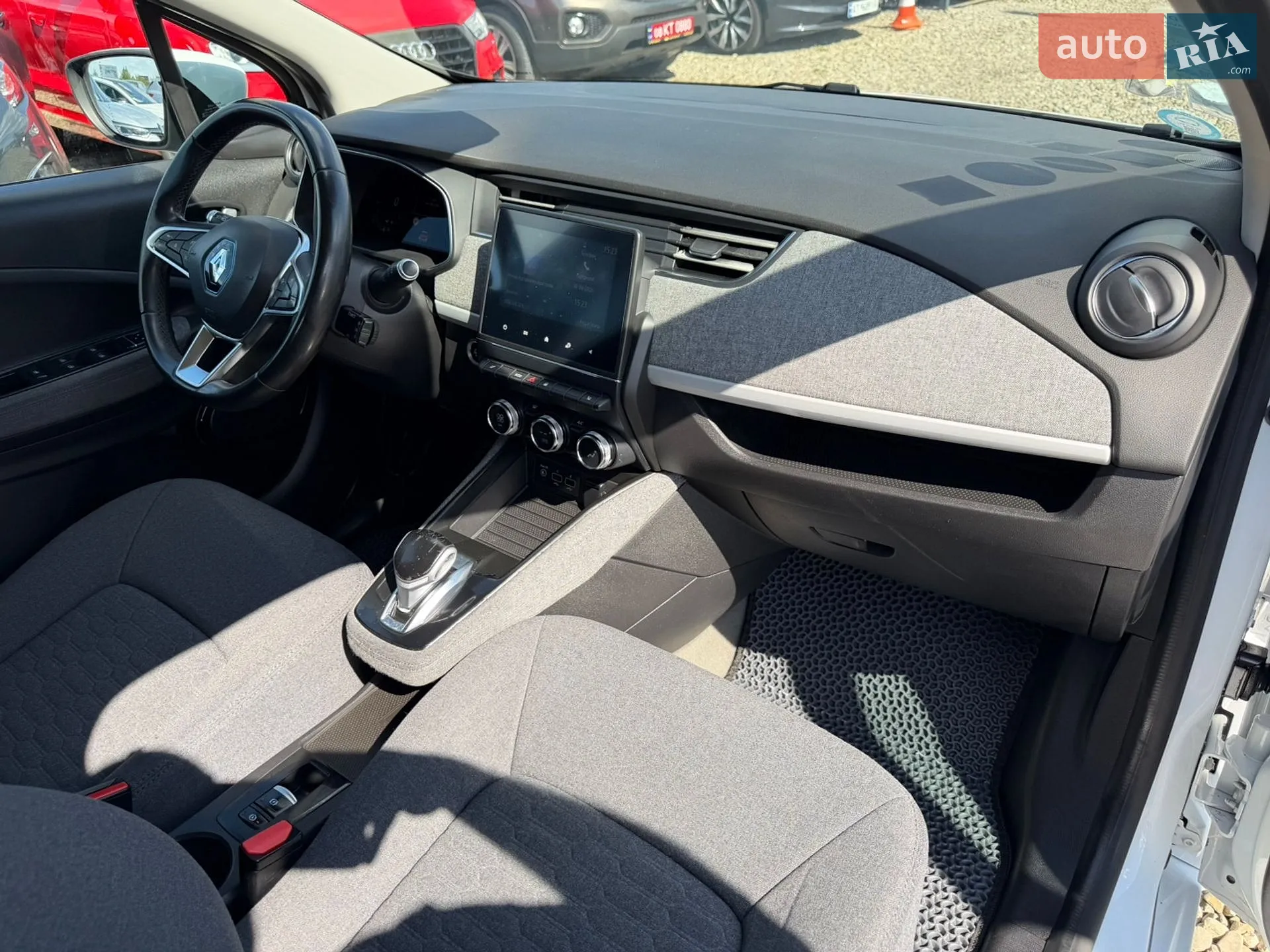 2020 Renault ZOE - мініатюра 26