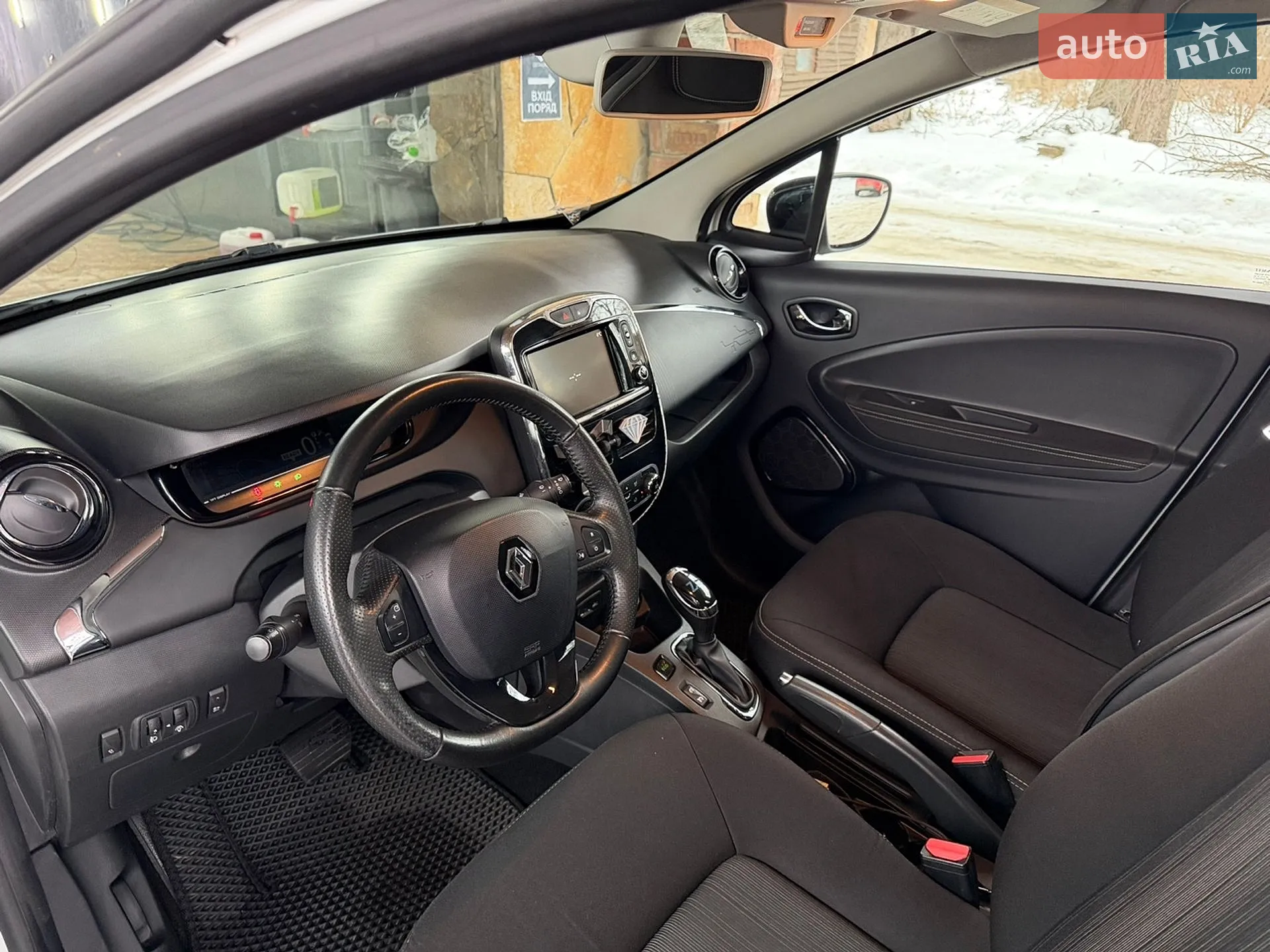 2017 Renault ZOE - мініатюра 11