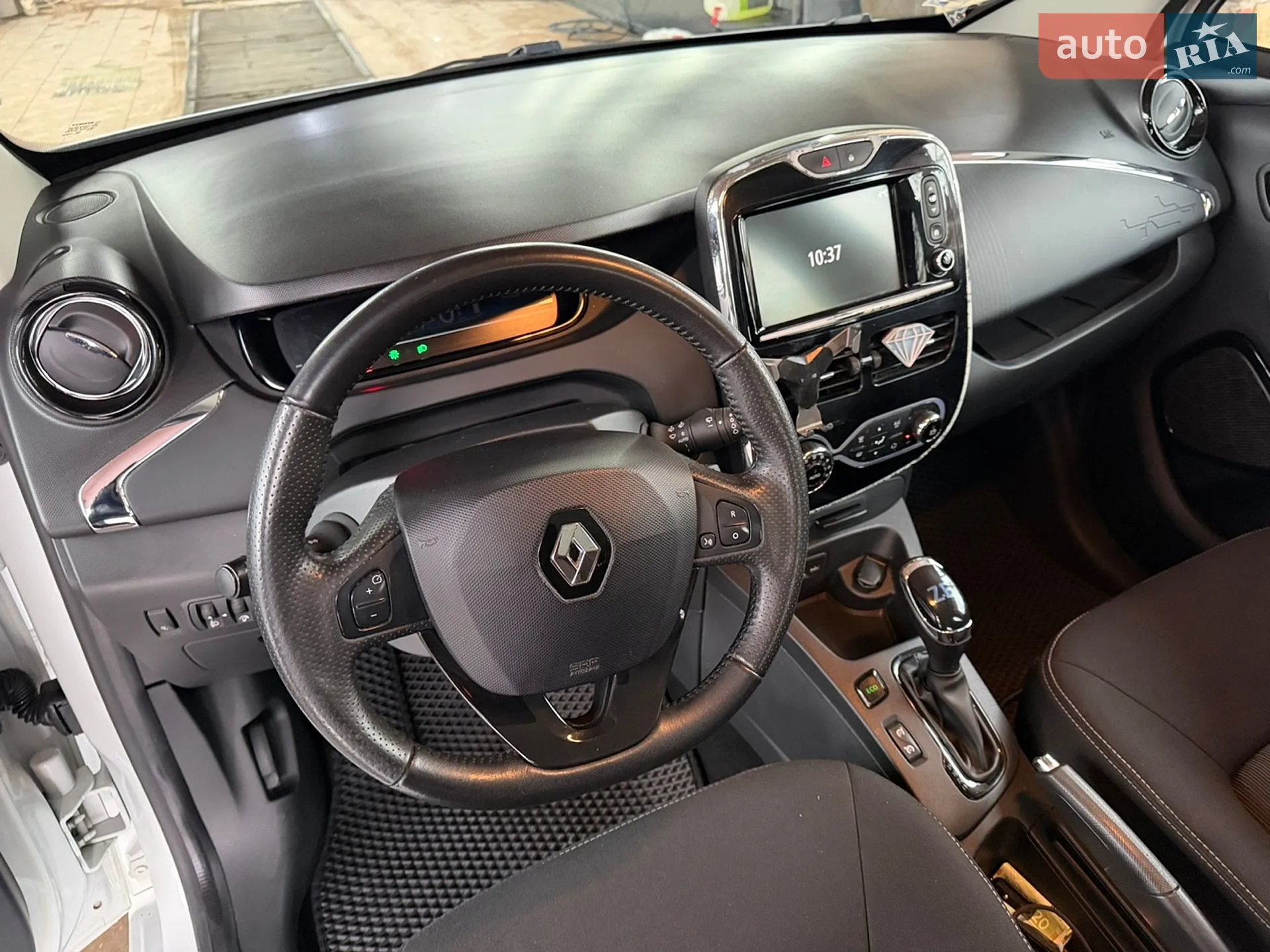 2017 Renault ZOE - мініатюра 21