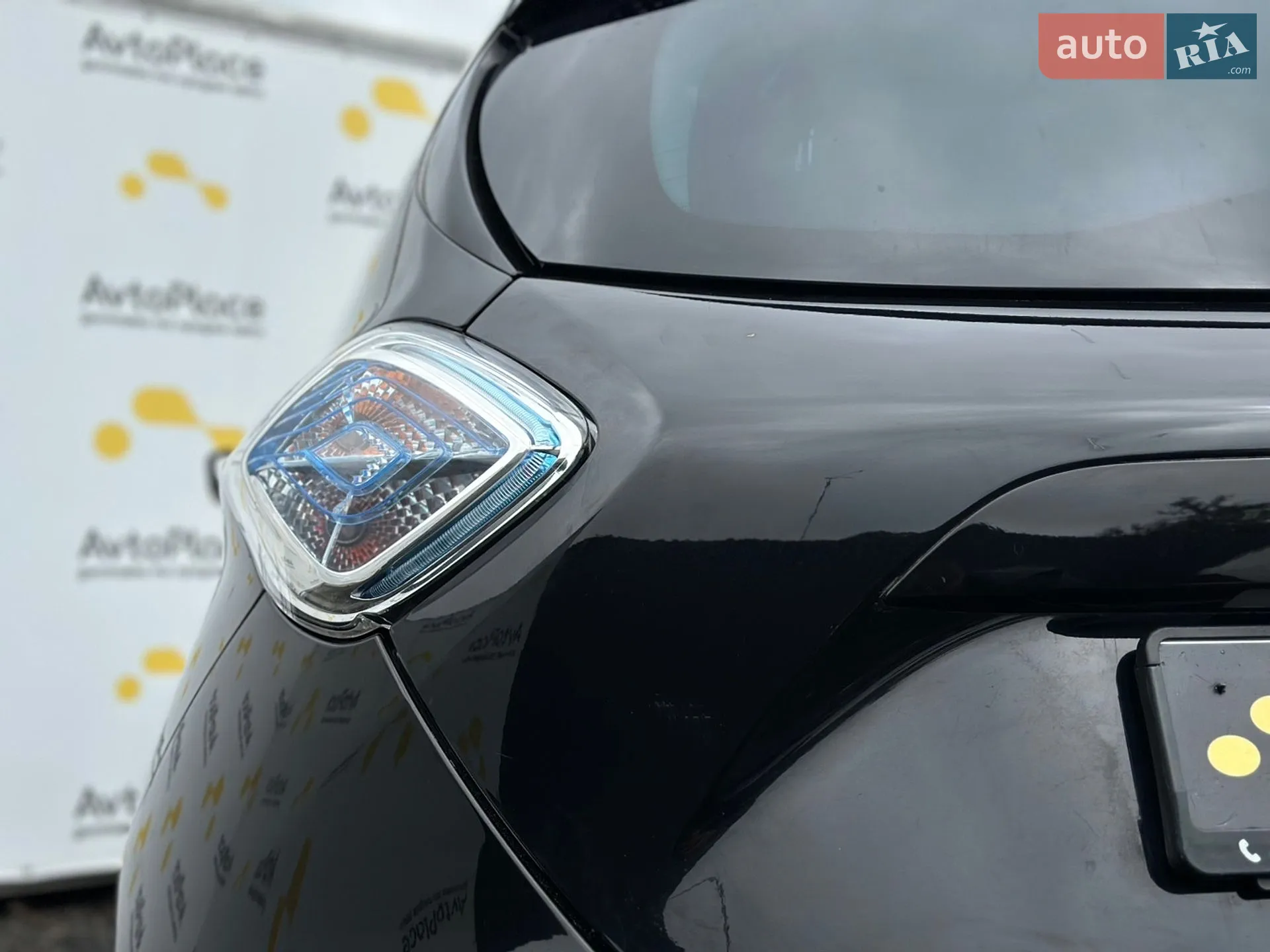 2015 Renault ZOE - мініатюра 21