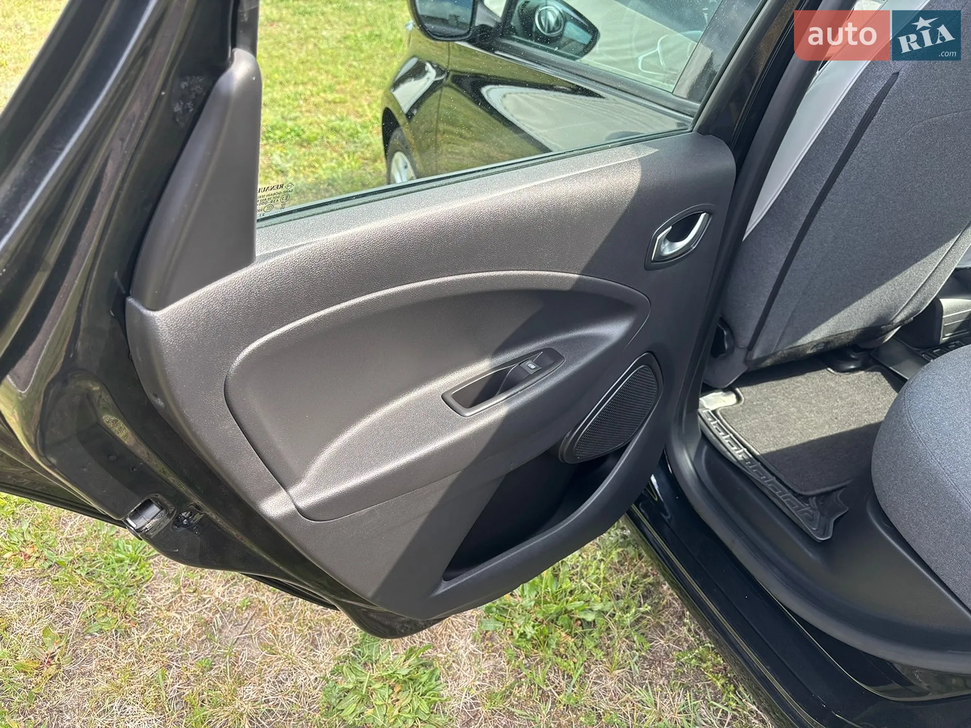 2021 Renault ZOE - мініатюра 22