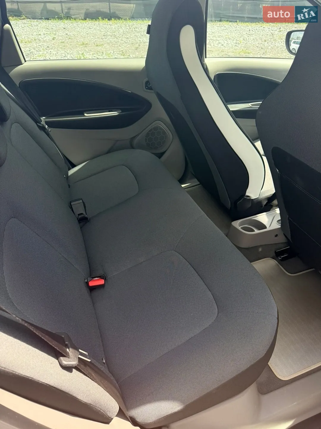 2016 Renault ZOE - мініатюра 26