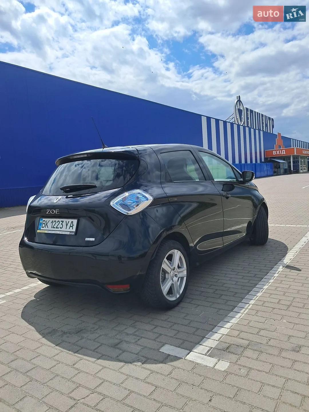 2017 Renault ZOE - мініатюра 17