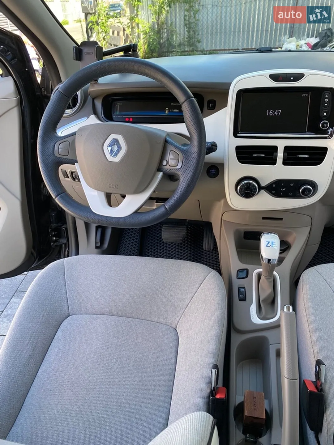 2017 Renault ZOE - мініатюра 41