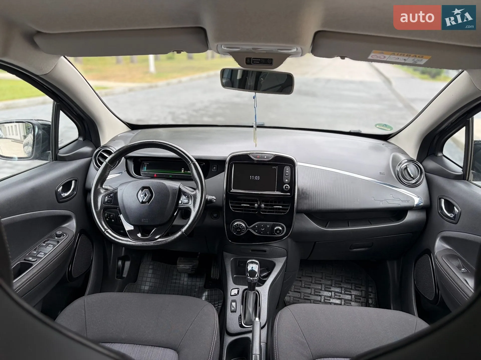 2019 Renault ZOE - мініатюра 11
