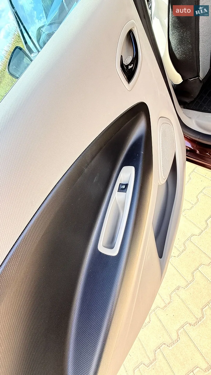 2015 Renault ZOE - мініатюра 24