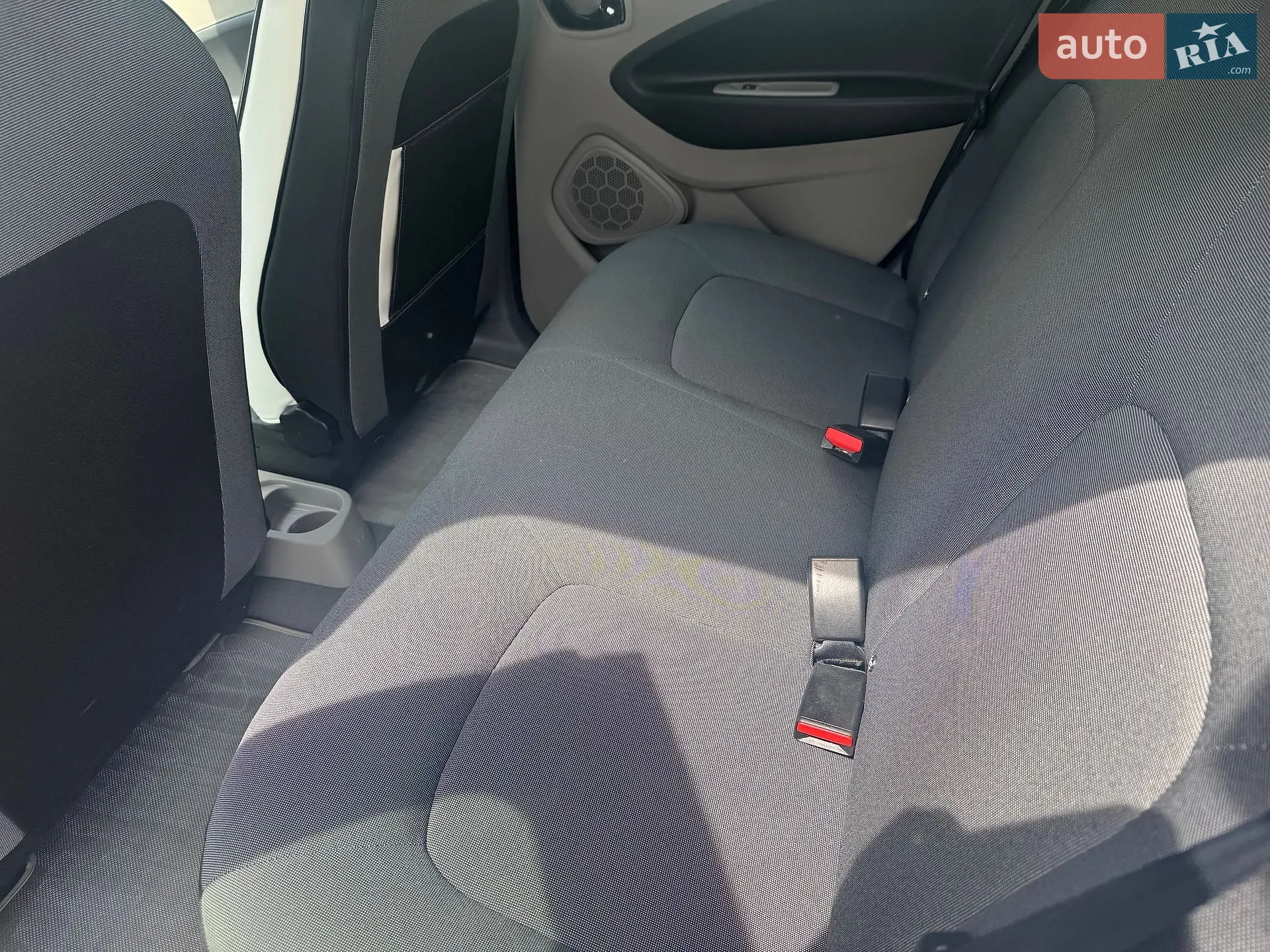 2016 Renault ZOE - мініатюра 18