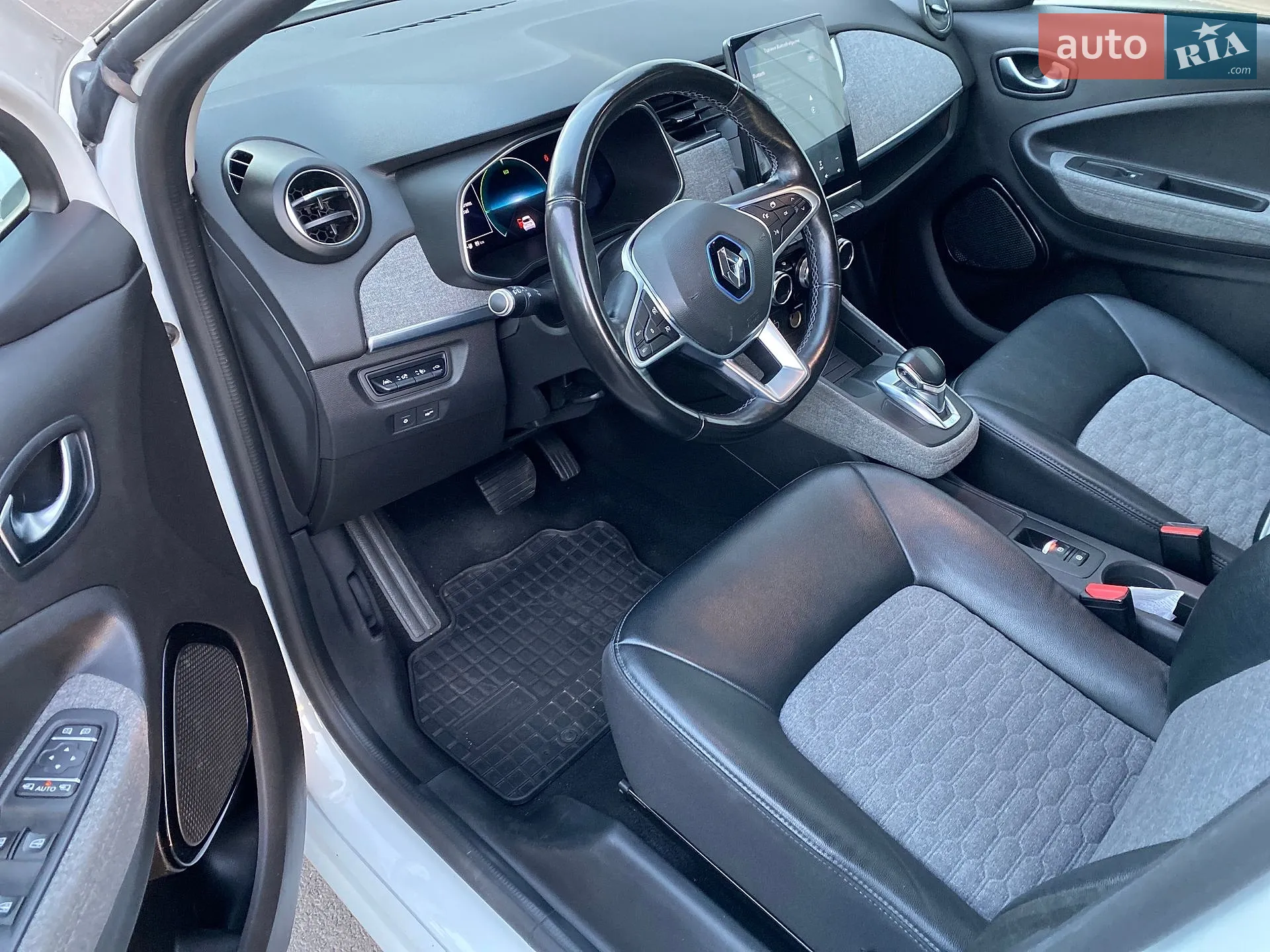 2019 Renault ZOE - мініатюра 10