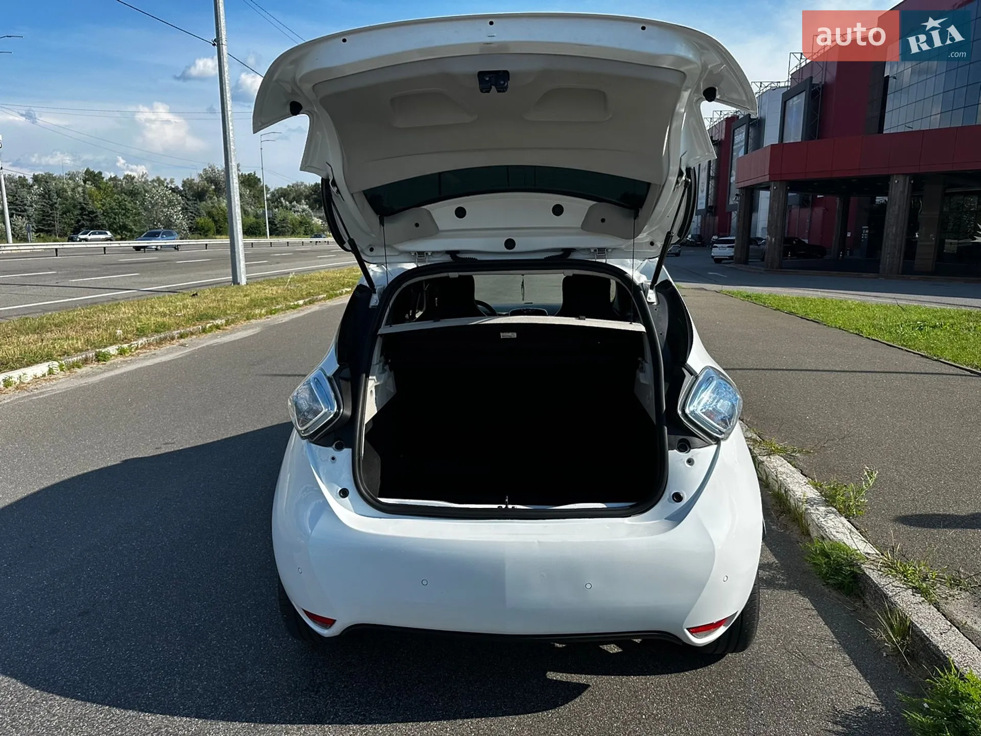 2016 Renault ZOE - мініатюра 6
