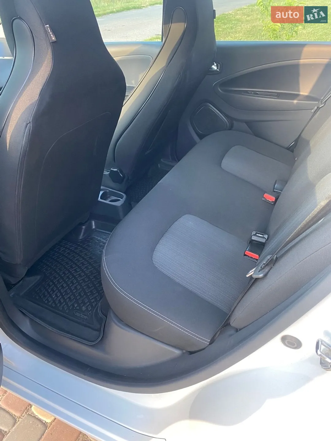 2018 Renault ZOE - мініатюра 9