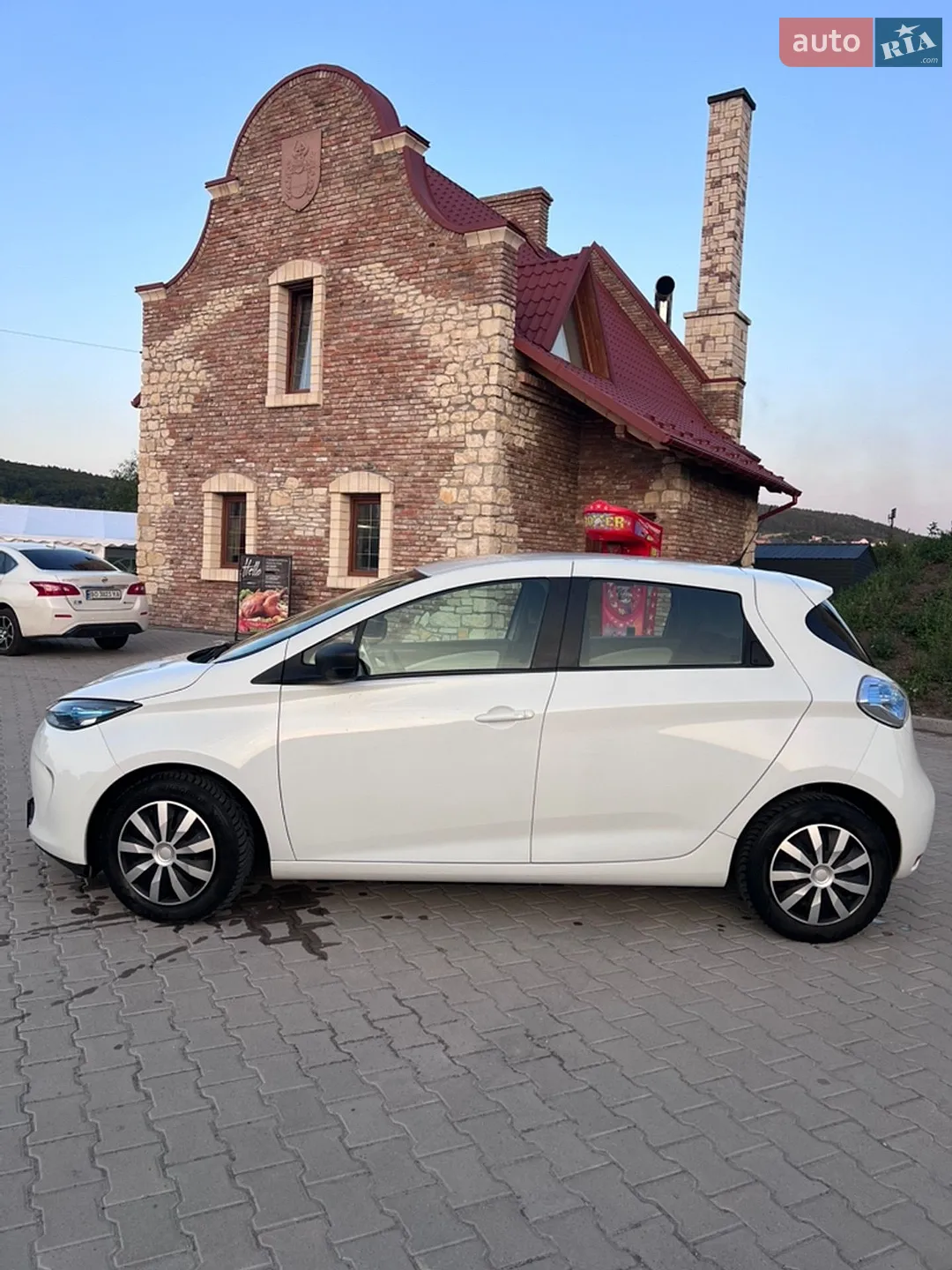 2017 Renault ZOE - мініатюра 18