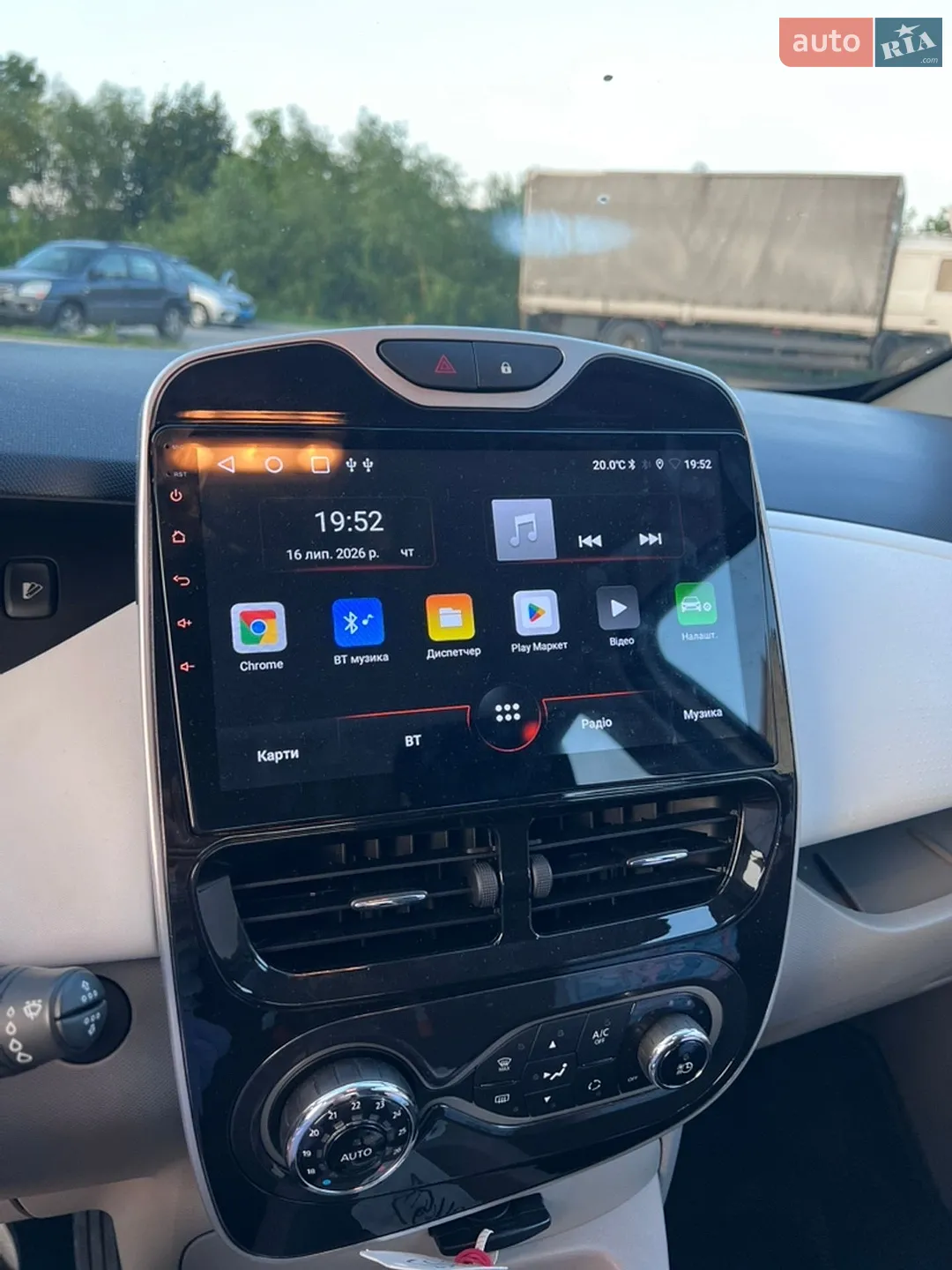 2017 Renault ZOE - мініатюра 22