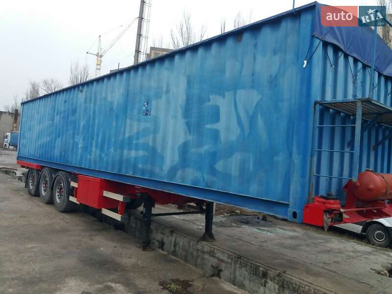 Контейнеровоз полуприцеп Renders 550 2002 в Одессе