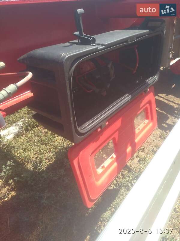 Контейнеровоз Renders BPW eco 2001 в Одессе