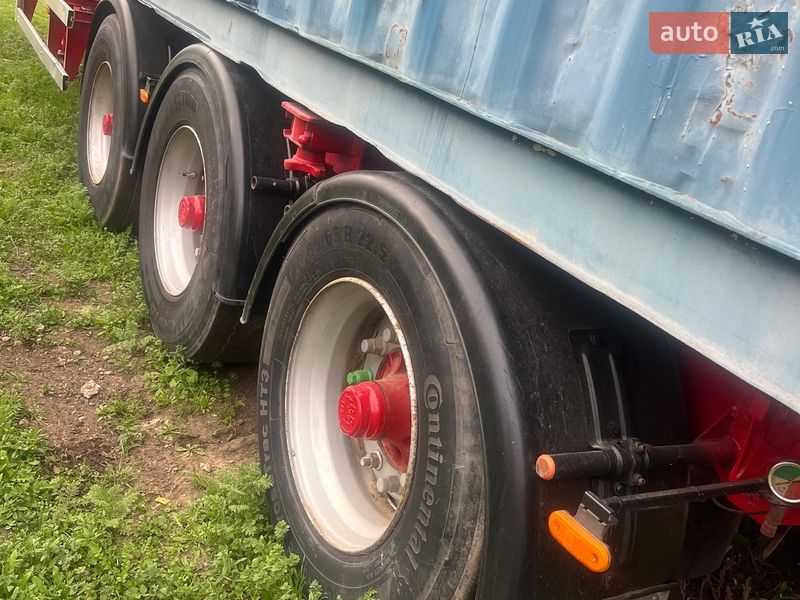 Контейнеровоз Renders BPW eco 2001 в Одессе