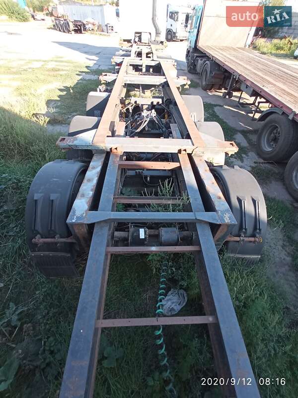 Контейнеровоз напівпричіп Renders RMAC 2000 в Ізмаїлі