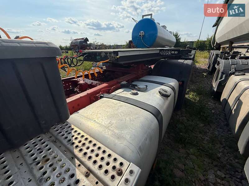 Контейнеровоз полуприцеп Renders  S3SB-02-1 2020 в Киеве