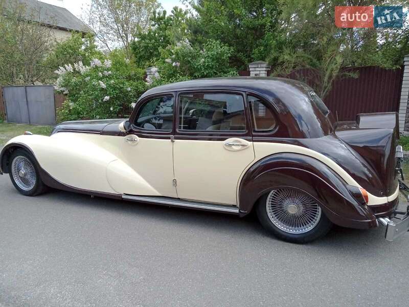 Седан Ретро автомобілі Класичні 1938 в Києві