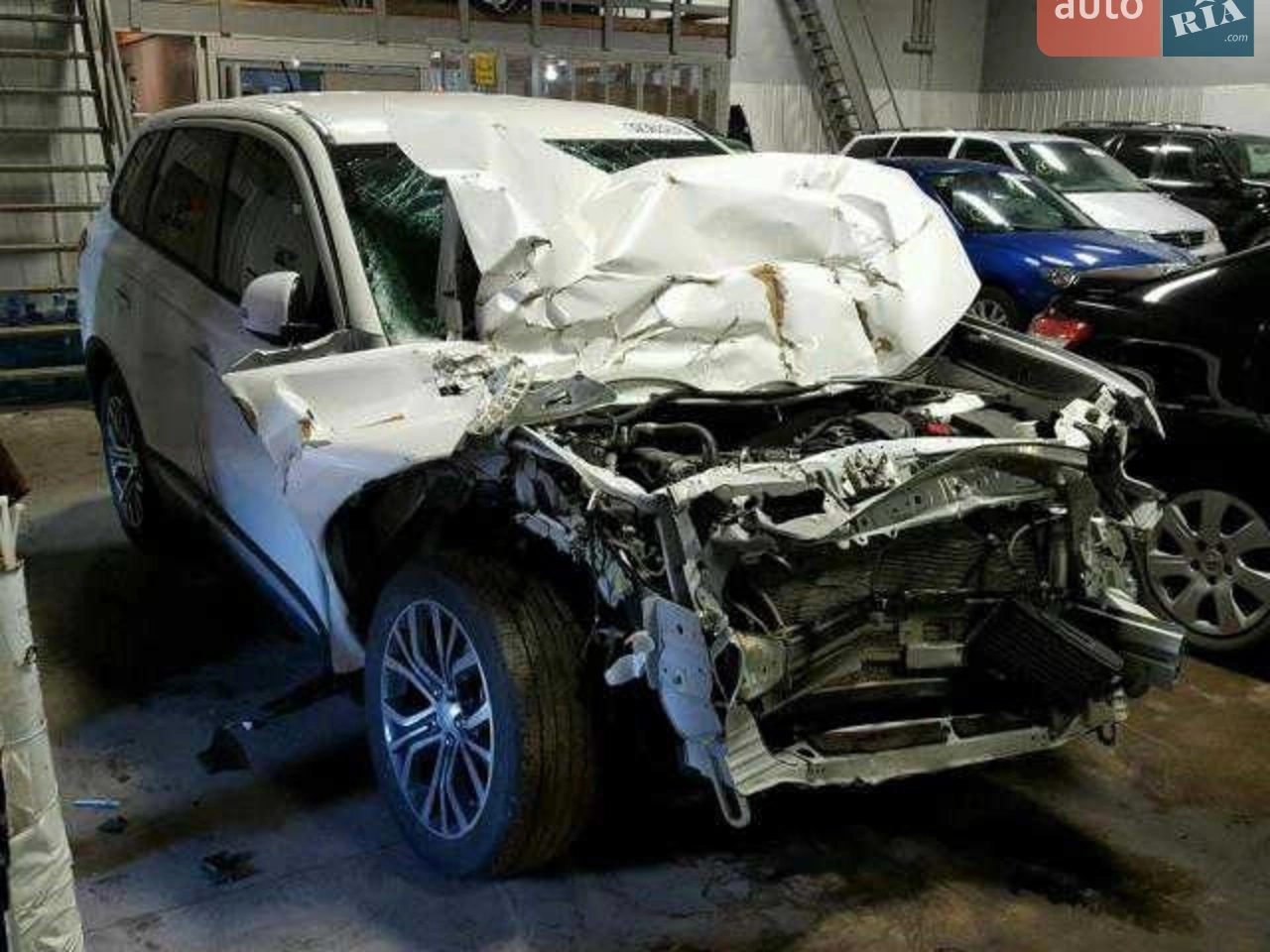 2015 Mitsubishi Outlander - мініатюра 14