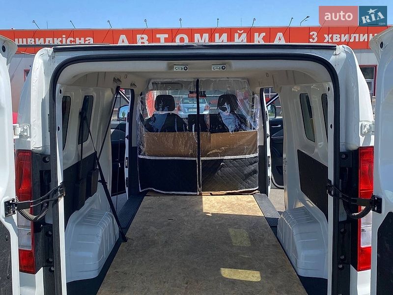 Мінівен Rich EC75 2025 в Києві