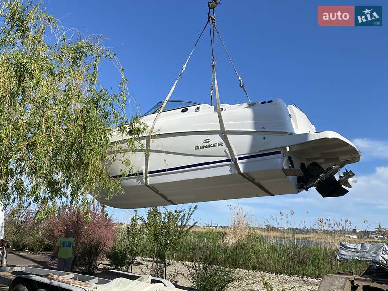 Катер Rinker 250 2006 в Білгороді-Дністровському
