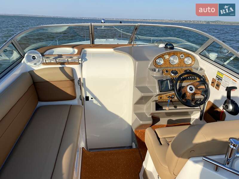 Катер Rinker 250 2006 в Белгороде-Днестровском