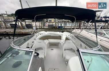 Моторна яхта Rinker Captiva Bowriders 2010 в 