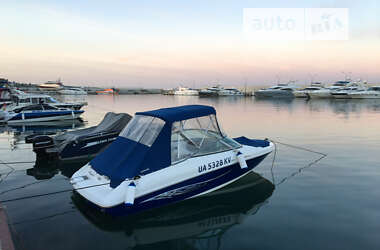 Моторна яхта Rinker Captiva 2006 в Одесі