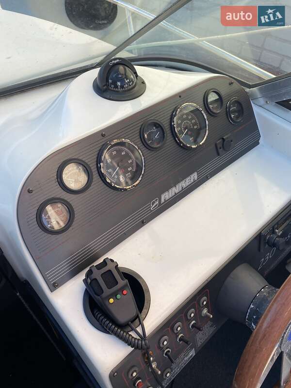 Катер Rinker Festiva 1991 в Луцьку