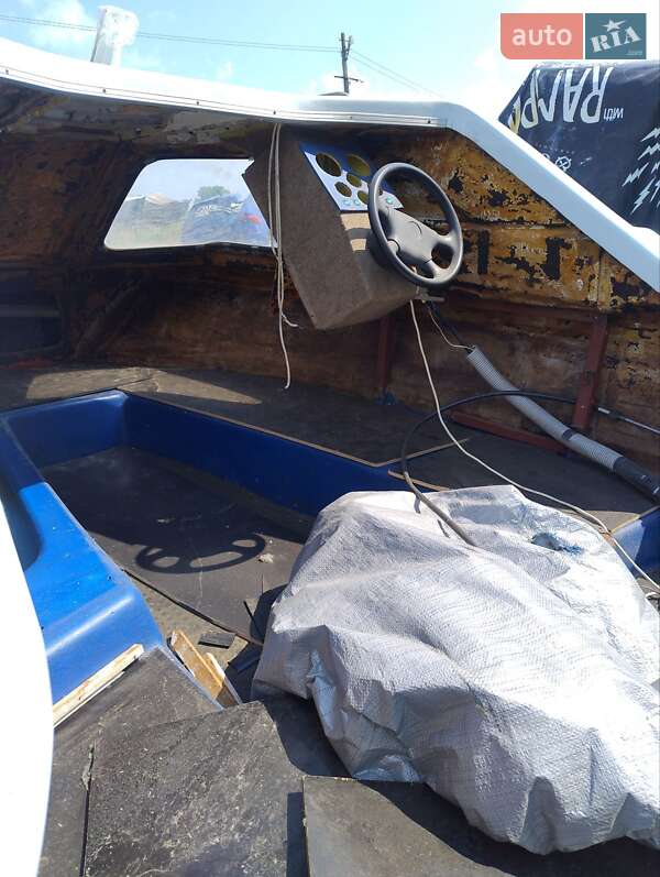 Катер Ритм М 1994 в Києві фото 10 Катер Ритм М 1994 в Києві