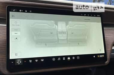 Внедорожник / Кроссовер Rivian R1S 2023 в 