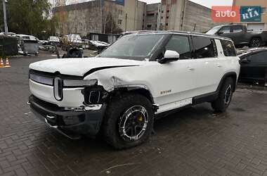 Внедорожник / Кроссовер Rivian R1S 2023 в Луцке