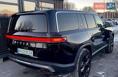 Позашляховик / Кросовер Rivian R1S 2023 в Дніпрі