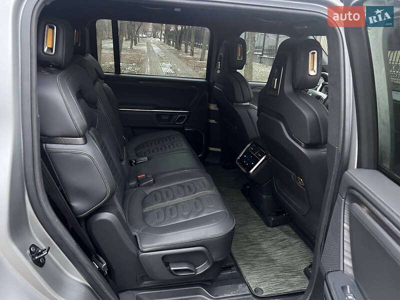 Позашляховик / Кросовер Rivian R1S 2023 в Харкові
