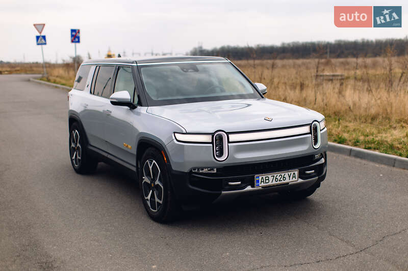 Внедорожник / Кроссовер Rivian R1S 2024 в Киеве