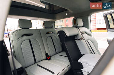 Внедорожник / Кроссовер Rivian R1S 2024 в 