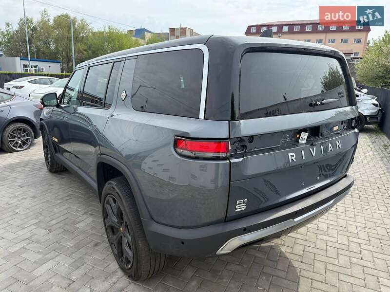 Внедорожник / Кроссовер Rivian R1S 2023 в Луцке