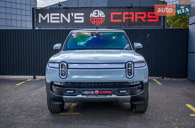 Позашляховик / Кросовер Rivian R1S 2023 в 