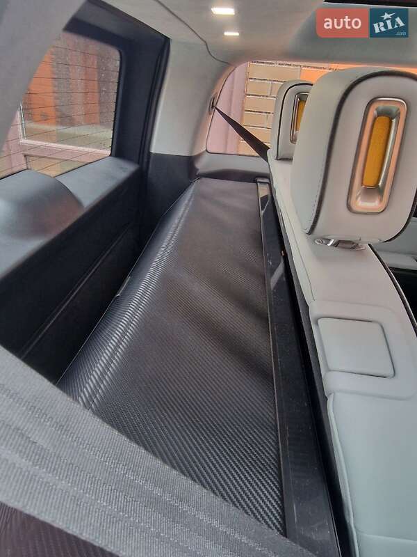 Внедорожник / Кроссовер Rivian R1S 2023 в Виннице фото 33 Внедорожник / Кроссовер Rivian R1S 2023 в Виннице