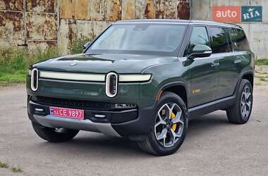 Внедорожник / Кроссовер Rivian R1S 2023 в 